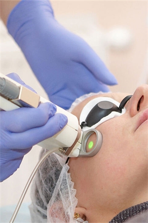 Deeplight assists Korean customer to complete medical cosmetic equipment Safety/EMC/Environment/Performance/Cytotoxicity/Anaphylaxis/Skin Irritation etc China CFDA testing certification